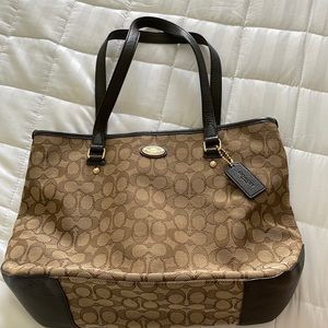 Coach tote